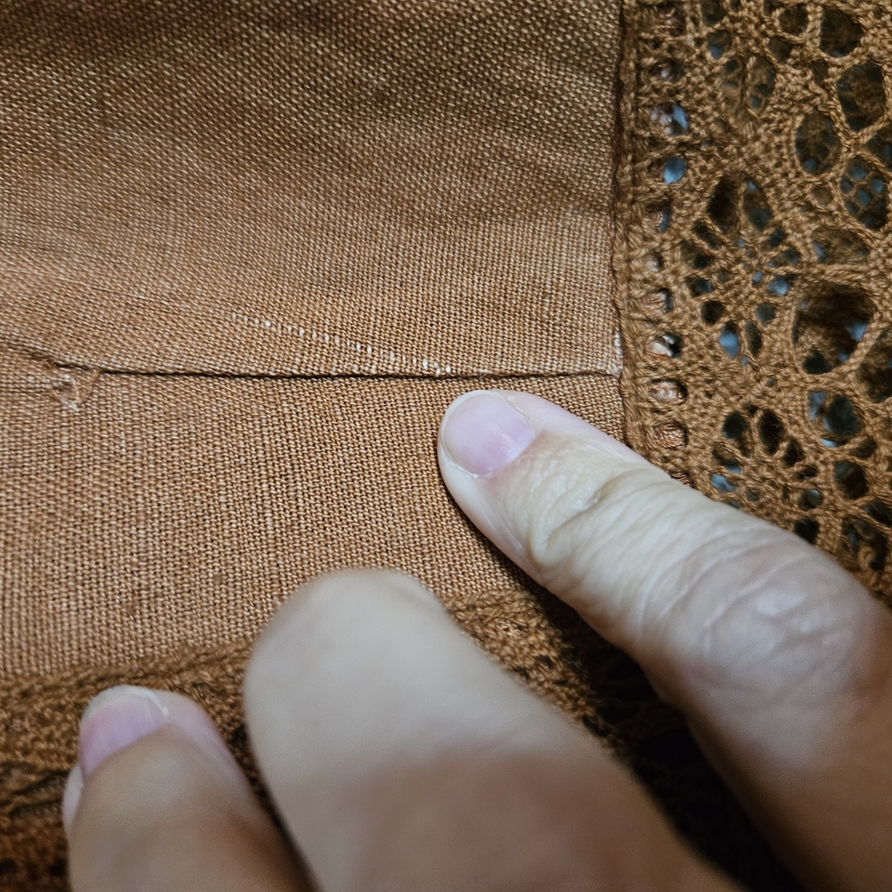 Eddy elegant linen dress lace accents - Picture 6 of 10